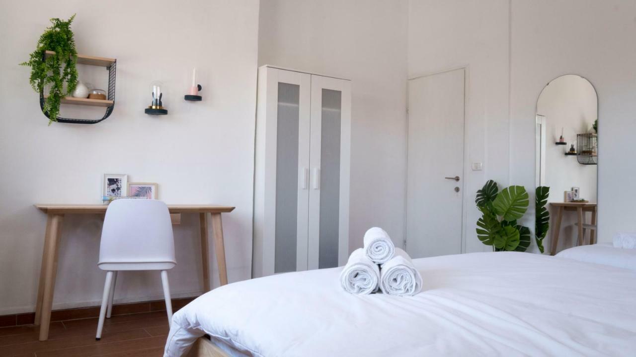 Meir'S Boutique Guesthouse Тел Авив Екстериор снимка